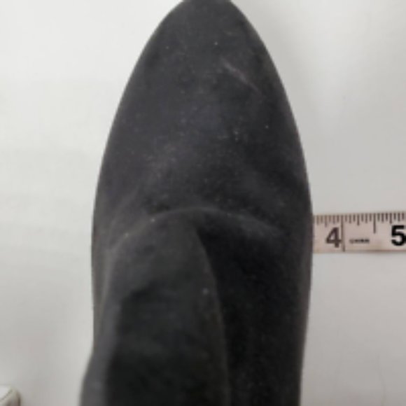 Express Womens Ankle Booties Black Buckle Side Zipper Almond Toe Quilted 10 - Picture 6 of 10